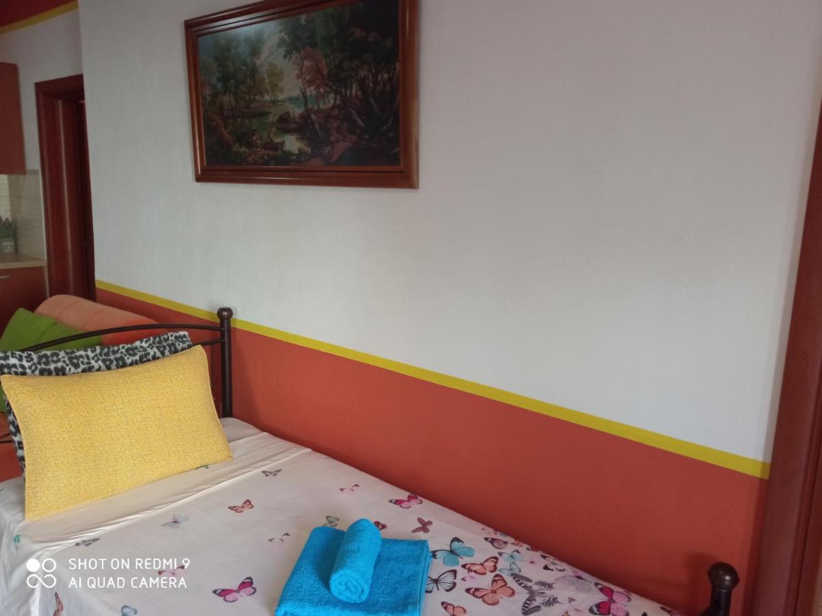 S.D Apartment 2 Lávrio Kültér fotó
