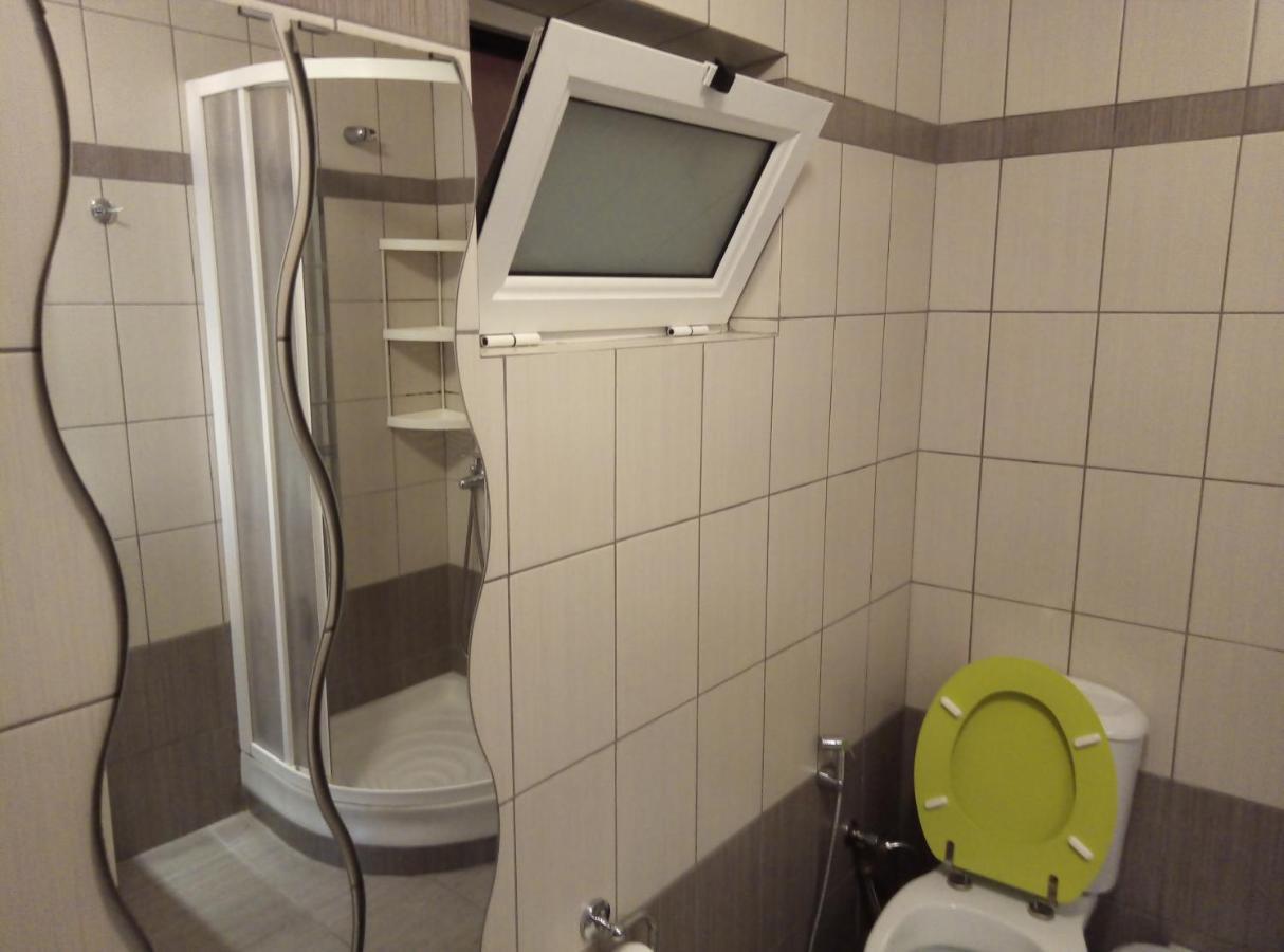S.D Apartment 2 Lávrio Kültér fotó