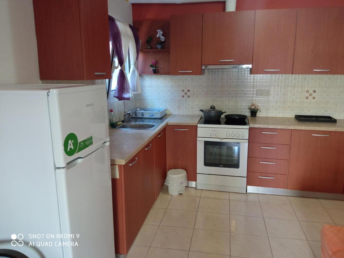 S.D Apartment 2 Lávrio Kültér fotó